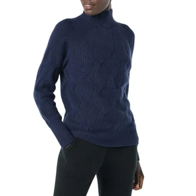 Abbildung von Amazon Essentials Damen Soft Touch Pullover mit Trichterkragen und Zopfmuster, Marineblau, XS