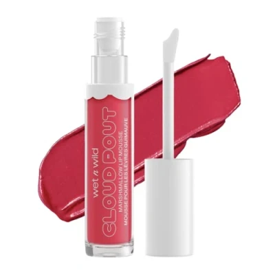 Abbildung von wet n wild, Cloud Pout Marshmallow Lip Mousse, matter, flüssiger Lippenstift 24 Stunden Halt, nicht trocknende und langanhaltende Formel, mit Arganöl, Avocadoöl Vitamin E, Fluff You