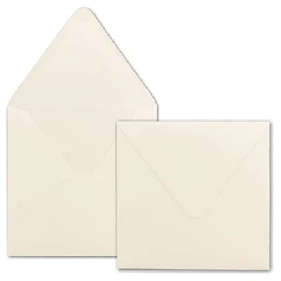 Abbildung von 75 quadratische Briefumschläge in Creme 14,5 x cm Nassklebung mit spitzer Klappe 120 Gramm/m² Marke: NEUSER PAPIER