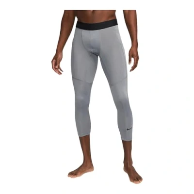 Abbildung von Nike Performance 3/4 Sporthose, Herren, Größe: Large, Smoke grey/black