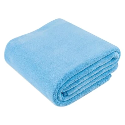 Abbildung von Amazon Basics Mikrofasertücher für Autos, Reinigungstuch, 63.5 x 91.5 cm, blau