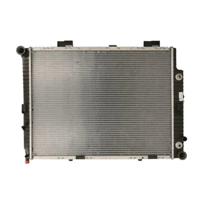 Abbildung von NRF 58159 Kühler, Motorkühlung Aluminium 640 485 34 mit Anbauteilen Kühlrippen gelötet MERCEDES BENZ: E Class Saloon, C Saloon