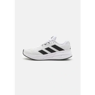 Abbildung von adidas Performance Questar 3 Laufschuh Neutral, Herren, Größe: 46 2/3, Footwear white/core black/dash grey Schuhe