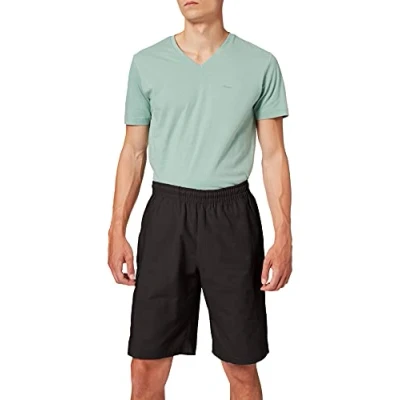 Abbildung von Trigema Herren 615095 Sportshorts, Schwarz (schwarz 008), 56 (Herstellergröße: XL)