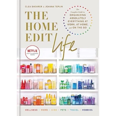 Abbildung von the Home Edit Life: Complete Guide to Organizing Absolutely Everything at Work, and on Go, A Netflix Original Series Season 2 now showing