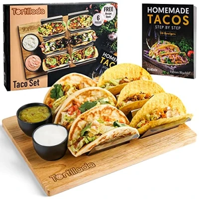 Abbildung von Tortillada Taco Halter Set/Hotdog Halterung im Set aus Edelstahl für bis zu 6 Tacos inkl. Servierbrett Holz, Keramik Dipschalen und Rezeptbuch