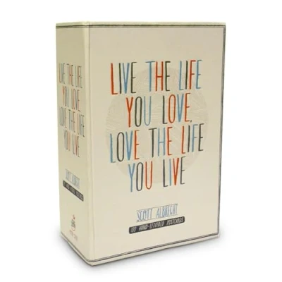 Abbildung von Live the Life You Love Postcard Box: 100 HAND LETTERED POSTCARDS