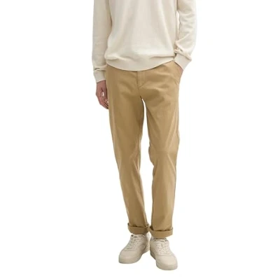 Abbildung von TOM TAILOR Herren Regular Fit Chino Hose, 11612 Everglade Beige, 36/32