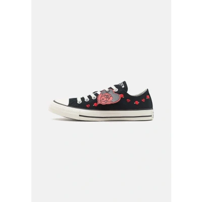 Abbildung von Converse Chuck Taylor ALL STAR Sneaker low, Damen, Größe: 35, Black/red/egret Textil