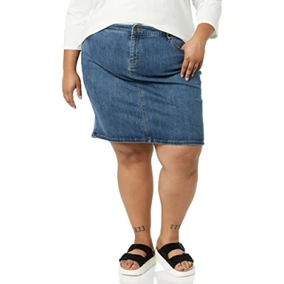 Abbildung von Amazon Essentials Damen Klassischer 5 Pocket Jeansrock (erhältlich in Übergröße), Mittlere Waschung, 44