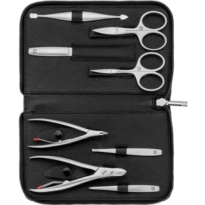 Abbildung von ZWILLING Maniküreset (8 Teilig, komplette Nagelpflege, Pediküre, Echtleder Etui mit Reißverschluss), Premium, Schwarz