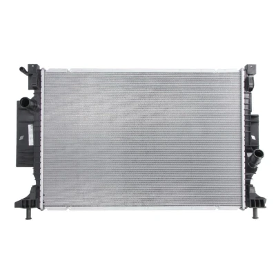 Abbildung von NISSENS 606387 Kühler, Motorkühlung Aluminium 670 448 26 Kühlrippen gelötet