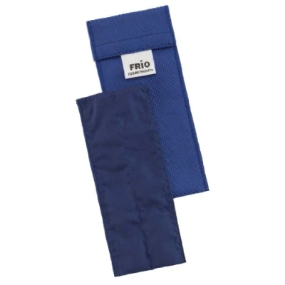 Abbildung von FRIO Einzel Diabetiker Insulin Kühltasche 18 x 6½ cm Blau Für 1 Pen Kühlt mit kaltem Wasser I Keine Kühlakkus oder Stromquellen notwendig Wiederverwendbar