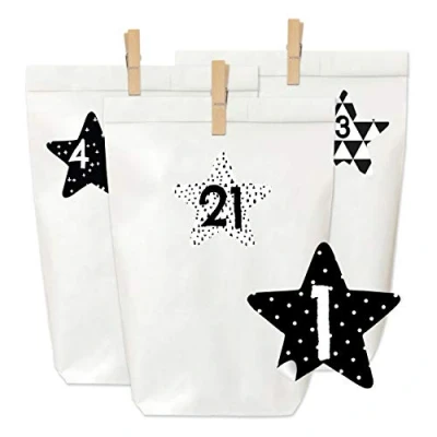 Abbildung von Papierdrachen Adventskalender zum Befüllen und Basteln 24 weiße Papiertüten, Zahlenaufkleber Holzklammern Motiv schwarz Sterne für Kinder Erwachsene Set Nummer 40