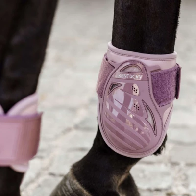 Abbildung von Kentucky Horsewear Streichkappen Young Horse Altrosa XS