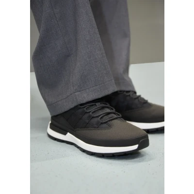 Abbildung von Timberland EURO Trekker Sneaker low, Herren, Größe: 46, Black/white Schuhe