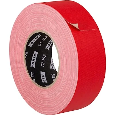Abbildung von GRIP Eventbasics Gaffa Tape matt GT 102, 50 mm x m, Gewebeband ablösbar bis zu 3 Wochen, reflexionsfrei, schonendes Klebstoffsystem rot