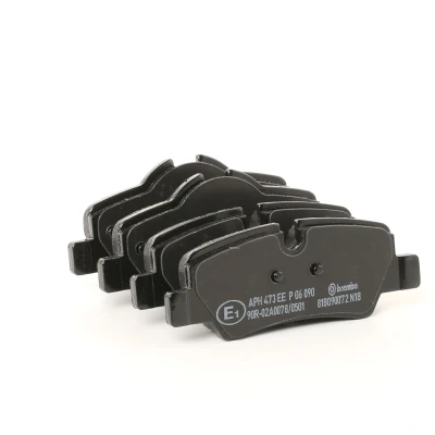 Abbildung von BREMBO P 06 090 Bremsbelagsatz für Verschleißwarnanzeiger vorbereitet mit Bremssattelschrauben Zubehör MINI: Hatchback, Convertible kfzteile,