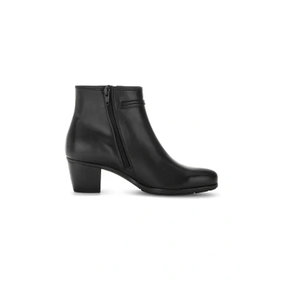 Abbildung von Gabor Stiefelette, Trichterabsatz, Ankleboots mit Hovercraft Luftkammer Laufsohle