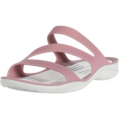 Abbildung von Crocs Damen Swiftwater Sandalen zum Reinschlüpfen, Cassis/Pearl White, 34 EU