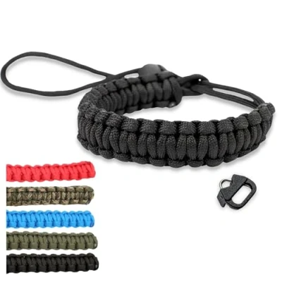 Abbildung von LENS AID Handschlaufe für Kamera: Paracord Kordel Wrist Band Kameragurt zum Tragen am Handgelenk DSLR Tragegurt