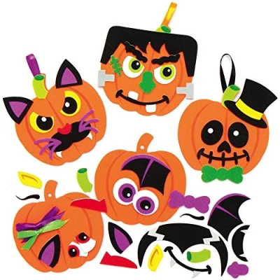 Abbildung von Baker Ross AX254 Halloween Kürbis Dekorationsset, 8 Stück, Schaumstoff Kürbisse mit lustigen Gesichtsaufklebern für Kinder, Kunst und Bastelaktivitäten