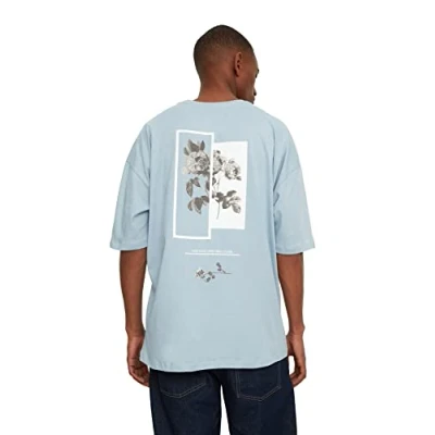 Abbildung von Trendyol Men&#039;s Herrenübergroße Rundkragen gedruckt Kurzarm T Shirt, Blue, Small