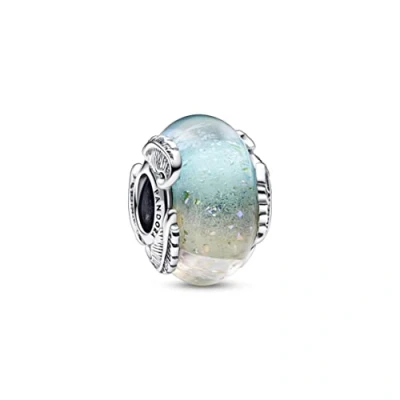 Abbildung von PANDORA Mehrfarbiges Murano Glas &amp; Geschwungene Feder Charm aus Sterling Silber und in mehreren Farben, Moments Kollektion, 792577C00