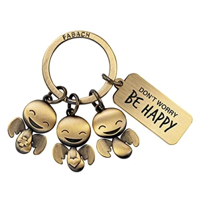 Abbildung von FABACH Schutzengel Schlüsselanhänger happy Trio mit Gravur Glücksengel Geschenk Engel Glücksbringer Motivation Don&#039;t worry be