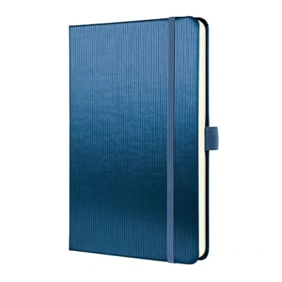 Abbildung von SIGEL CO403 Premium Notizbuch liniert, A5, Hardcover, blau metallic, aus nachhaltigem Papier Conceptum mit Seitenzahlen, Inhaltsverzeichnis, Stiftschlaufe, Falttasche