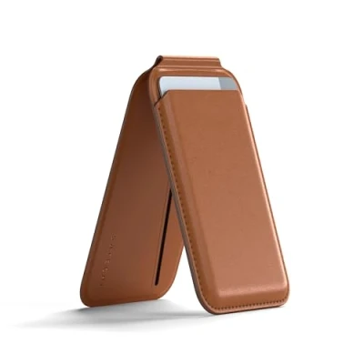 Abbildung von SATECHI Magsafe Wallet und Double Flap Stand mit Magnetfunktion, iPhone 4 Kartenfächern, Frontklappe NFC Pass Through für 16, 15, 14, 13, 12 Vegan Leder, Braun