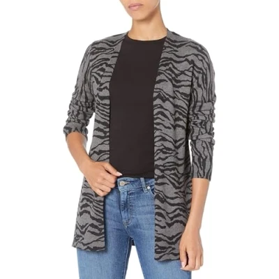 Abbildung von Amazon Essentials Damen Leichte Strickjacke ohne Knöpfe (in Übergröße erhältlich), Dunkelgrau Tigeraufdruck, S