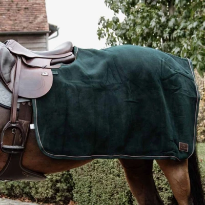 Abbildung von Kentucky Ausreitdecke Quadratisch Heavy Fleece Grün L