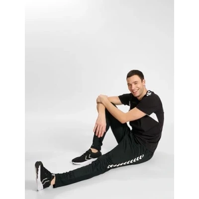 Abbildung von Hummel Staltic Training Stoffhose, Herren, Größe: XXL, Black