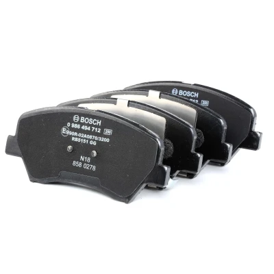 Abbildung von BOSCH 0 986 494 712 Bremsbelagsatz Low Metallic mit akustischer Verschleißwarnung Anti Quietsch Blech HYUNDAI: i30 II Coupe, Hatchback