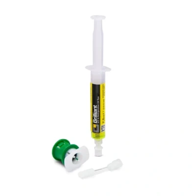 Abbildung von ERRECOM Brilliant 7,5 ml, UV Fluoreszenz Tracer zum Aufspüren von Kältemittellecks in Autoklimaanlagen, inklusive R1234yf Adapter