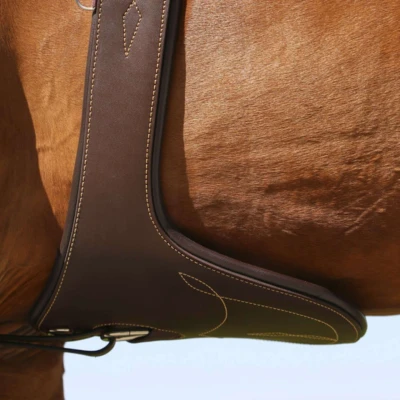 Abbildung von Kentucky Spring Sattelgurt Stud Braun 125cm