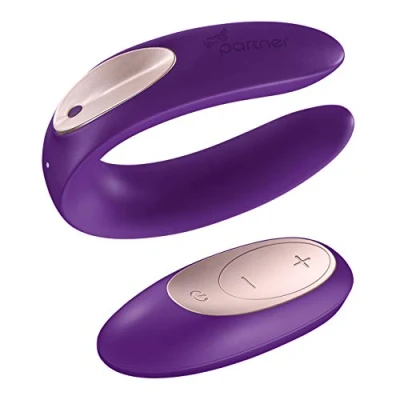 Abbildung von Satisfyer Partner Toy Plus Paarvibrator In Fernbeziehung