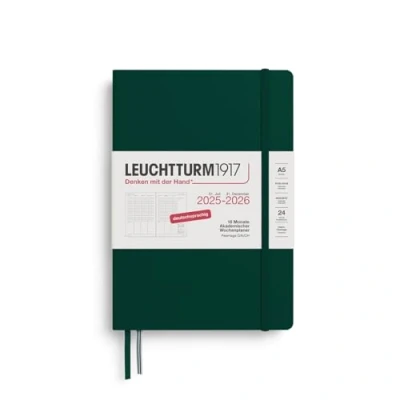 Abbildung von LEUCHTTURM1917 372638 Akademischer Wochenplaner Medium (A5) 2026, 18 Monate 07.2025 12.2026, Hardcover, Forest Green, Deutsch