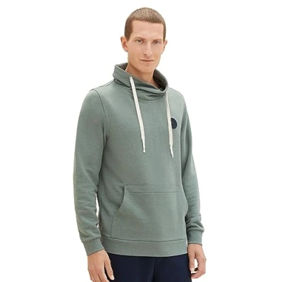 Abbildung von TOM TAILOR Herren 1037753 Snood Sweatshirt mit Logo Badge, 30358 green dust Melange, L