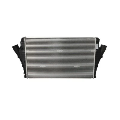 Abbildung von NRF 30475 Ladeluftkühler FIAT: Croma II Estate, OPEL: Vectra C Saloon, Signum CC