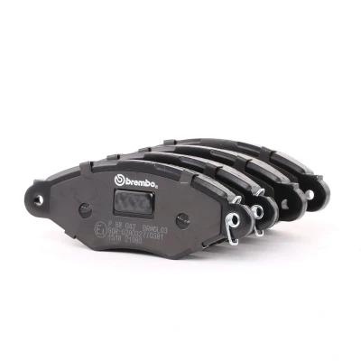 Abbildung von BREMBO P 68 042 Bremsbelagsatz inkl. Verschleißwarnkontakt mit Bremssattelschrauben ohne Zubehör RENAULT: Kangoo I Express,