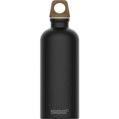Abbildung von SIGG Traveller MyPlanet™ Direction Plain Trinkflasche (1.0 L), klimaneutrale und auslaufsichere Trinkflasche, federleichte aus Aluminium, Made in Switzerland