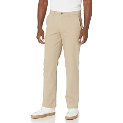 Abbildung von Amazon Essentials Herren Legere Stretch Chinohose mit gerader Passform, Khakibraun, 42W / 28L