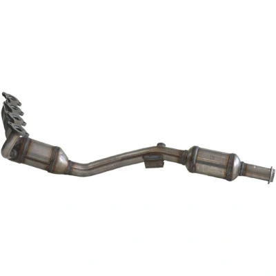 Abbildung von BOSAL 090 406 Katalysator Euro 4 mit Anbauteilen