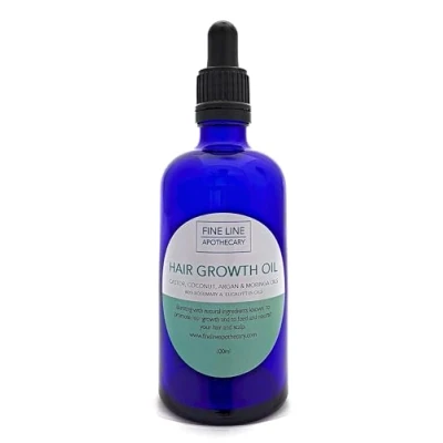 Abbildung von 100% Natürliches HAARWACHSTUMSÖL RIZIN, ARGAN, MORINGA &amp; KOKOSÖL mit ROSMARIN EUCALYPTUS 100 ml von Fine Line Apothecary. Ohne Zusatz Parfüm. Natürliche Öle zur Förderung des Haarwachstums.