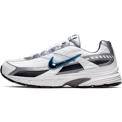 Abbildung von Nike Performance Initiator Laufschuh Straße, Herren, Größe: 41, White metallic cool grey obsidian Schuhe