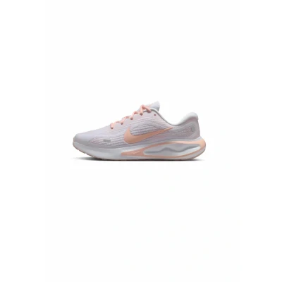 Abbildung von Nike Performance Journey Laufschuh Straße, Damen, Größe: 40, White washed coral Schuhe