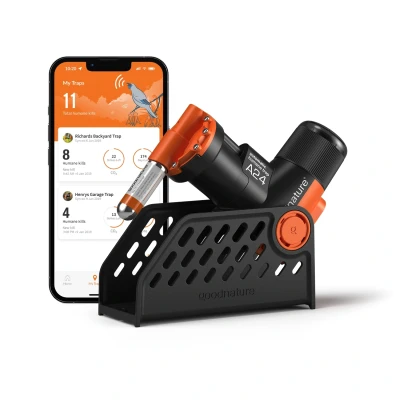 Abbildung von Goodnature Rattenfalle A24 Smart Trap Kit + Cap Ständer