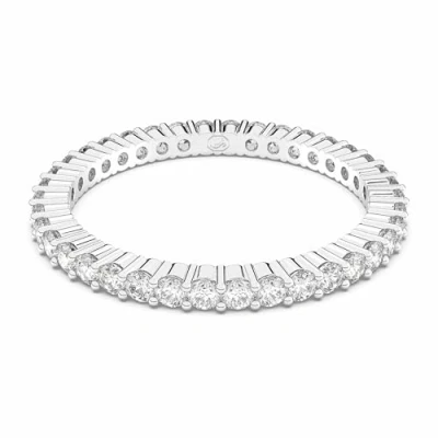 Abbildung von Swarovski Matrix Vittore Ring, runder Schliff, weiß, silberfarbenes Finish